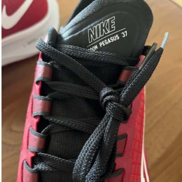 Nike Pegasus running shoe, 8, special edition, Bowerman Track Club, NEW - Picture 3 of 5